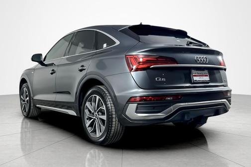 2023 Audi Q5 45 S line Premium Plus