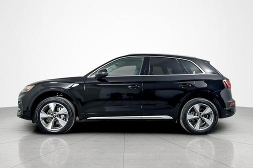 2023 Audi Q5 40 Premium Plus