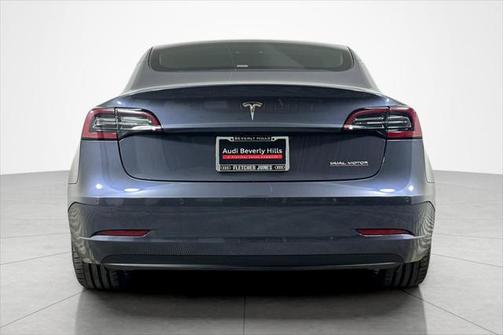 2020 Tesla Model 3 Performance