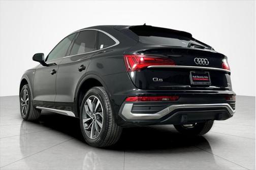 2022 Audi Q5 45 S line Premium