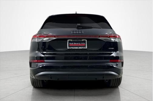 2025 Audi Q4 e-tron Premium 55 quattro