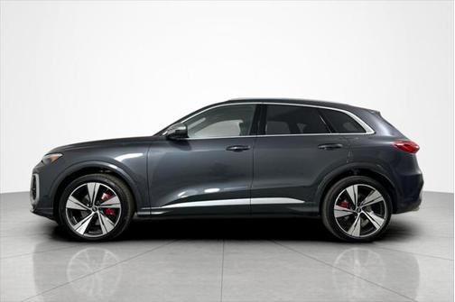 2025 Audi SQ5 3.0T Premium Plus