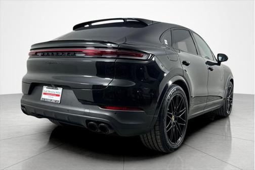 2024 Porsche Cayenne S