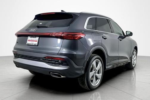2025 Audi Q5 Premium Plus TFSI quattro S tronic