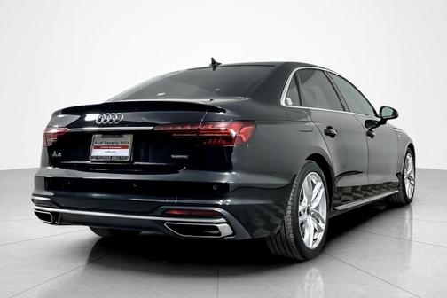 2023 Audi A4 45 S line Premium Plus