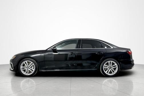 2023 Audi A4 45 S line Premium Plus