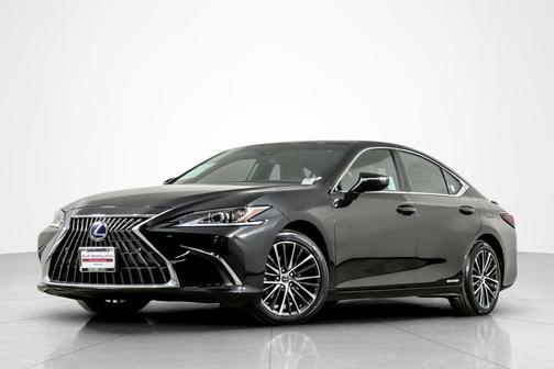 2022 Lexus ES 300h Base