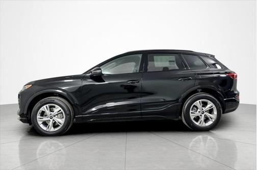 2025 Audi Q6 e-tron Premium Plus
