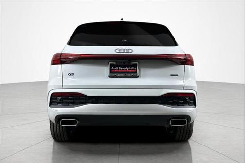 2025 Audi Q5 Premium