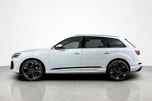 2026 Audi Q7 55 Premium Plus