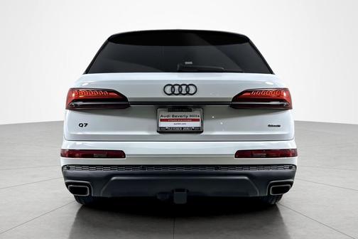 2026 Audi Q7 55 Premium Plus