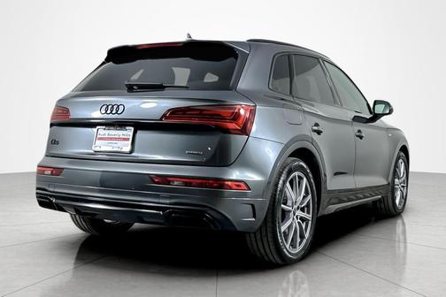 2024 Audi Q5 55 S line Premium Plus