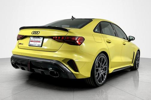 2025 Audi RS 3 2.5T (S tronic)