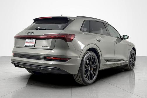 2023 Audi e-tron Premiumwe