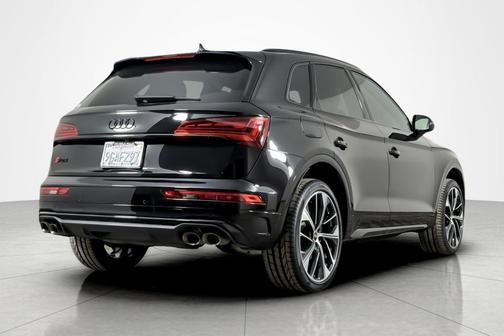 Mythos Black Metallic 2023 Audi SQ5 3.0T Premium Plus
