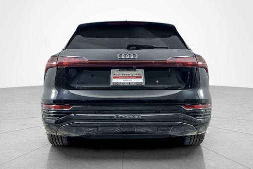 2024 Audi Q8 e-tron Premium