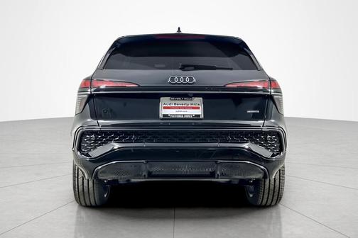 2026 Audi Q3 S line