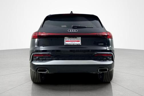 2025 Audi Q5 Premium