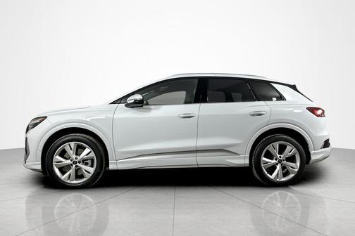 2023 Audi Q4 e-tron Premium Plus 50 quattro