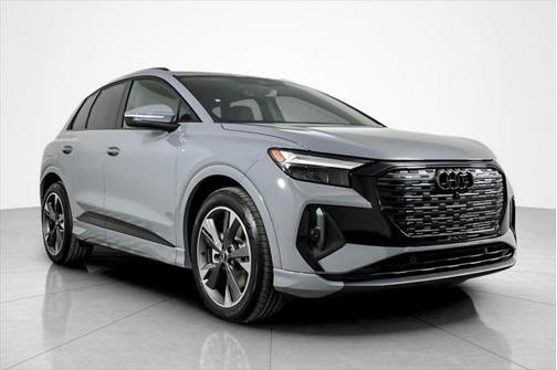 2025 Audi Q4 e-tron Premium 55 quattro