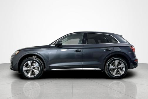 2023 Audi Q5 40 Premium