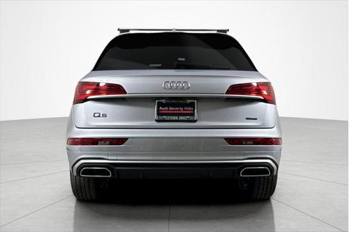 2022 Audi Q5 45 S line Premium