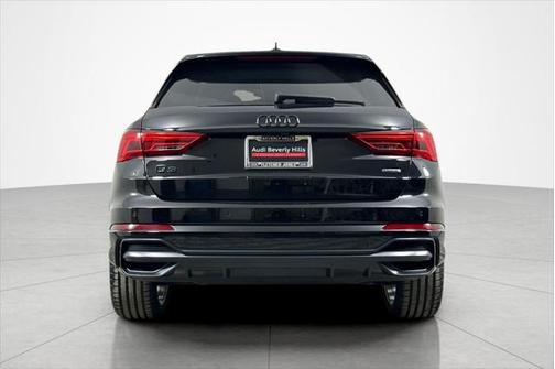 2022 Audi Q3 45 S line Premium Plus