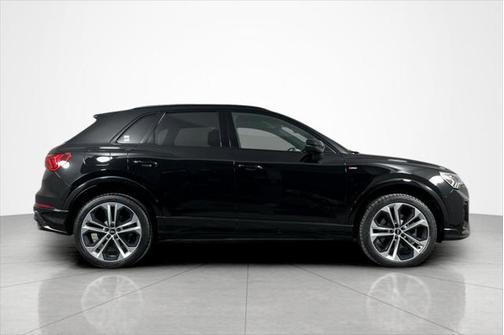 2022 Audi Q3 45 S line Premium Plus