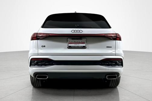 2025 Audi Q5 Premium TFSI quattro S tronic