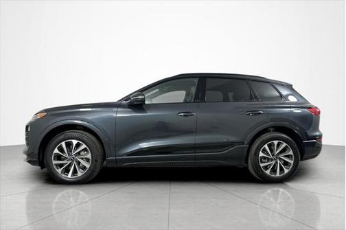 2025 Audi Q6 e-tron Premium Plus quattro