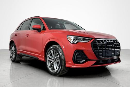 2025 Audi Q3 Premium 45 TFSI S line quattro Tiptronic
