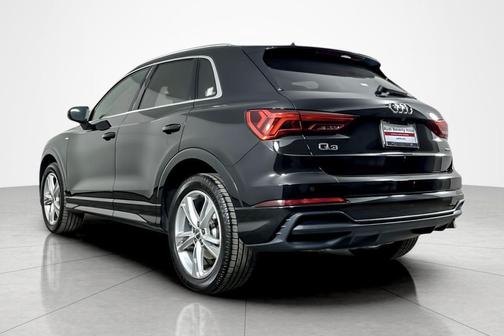 2020 Audi Q3 45 S line Premium