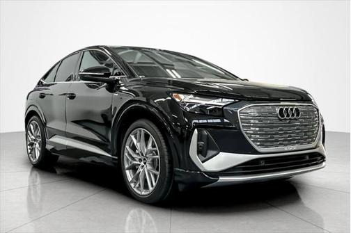 2025 Audi Q4 e-tron Sportback Premium 55 quattro