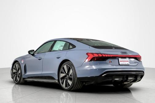 Kemora Gray Metallic 2026 Audi S e-tron GT Premium Plus quattro