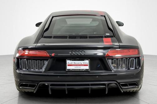 Mythos Black Metallic 2018 Audi R8 5.2 V10