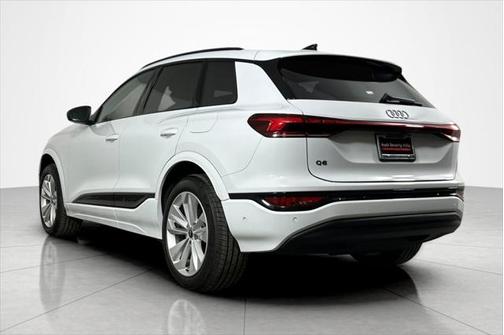 2025 Audi Q6 e-tron Premium
