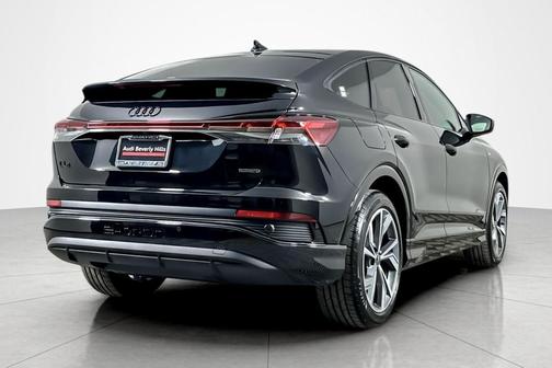 2025 Audi Q4 e-tron Sportback Premium Plus 55 quattro