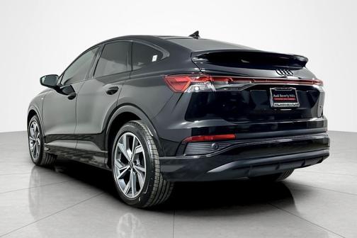 2025 Audi Q4 e-tron Sportback Premium Plus 55 quattro