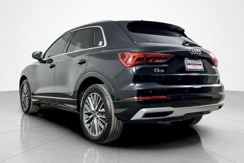 2022 Audi Q3 40 Premium
