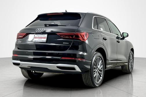 2022 Audi Q3 40 Premium