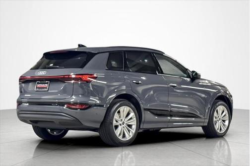 2025 Audi Q6 e-tron Premium