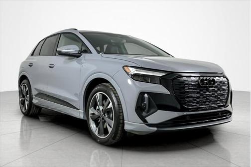 2025 Audi Q4 e-tron Premium 55 quattro