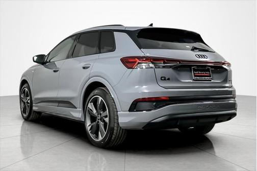 2025 Audi Q4 e-tron Premium 55 quattro