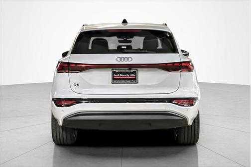 2025 Audi Q6 e-tron Premium