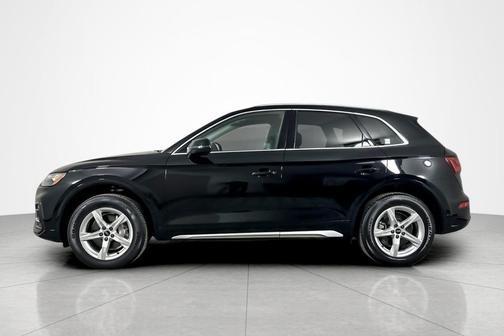 2023 Audi Q5 40 Premium