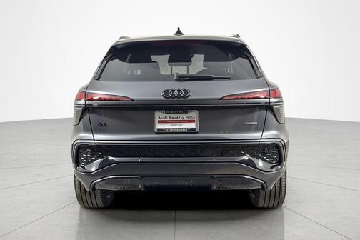 2026 Audi Q3 S line
