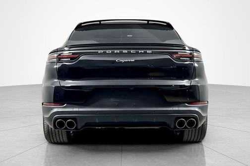 Black 2023 Porsche Cayenne Platinum Edition
