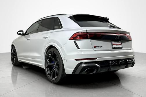 2026 Audi RS Q8 4.0T
