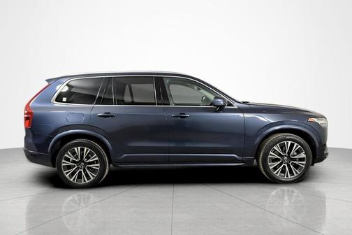 Denim Blue Metallic 2020 Volvo XC90 T5 Momentum