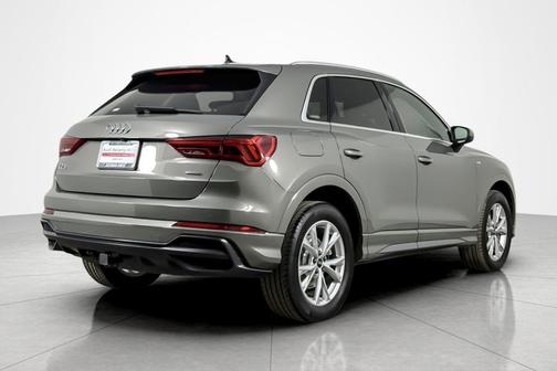 2022 Audi Q3 45 S line Premium Plus